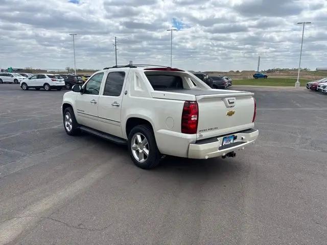 2013 Chevrolet Avalanche LTZ