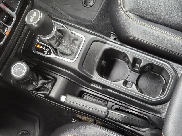 2024 Jeep Wrangler 4-Door Sahara 4x4