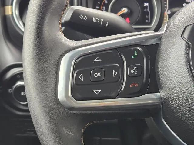 2024 Jeep Wrangler 4-Door Sahara 4x4