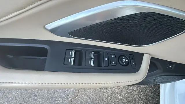 2023 Acura RDX Standard