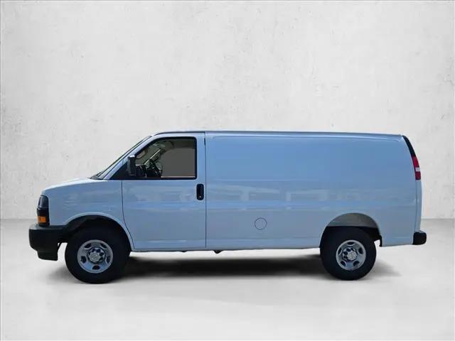 2026 Chevrolet Express Cargo Van 2500 Regular Wheelbase, WT, RWD