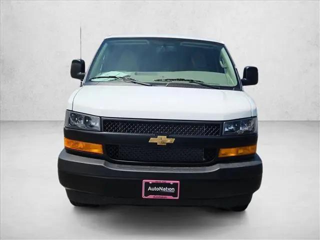 2026 Chevrolet Express Cargo Van 2500 Regular Wheelbase, WT, RWD