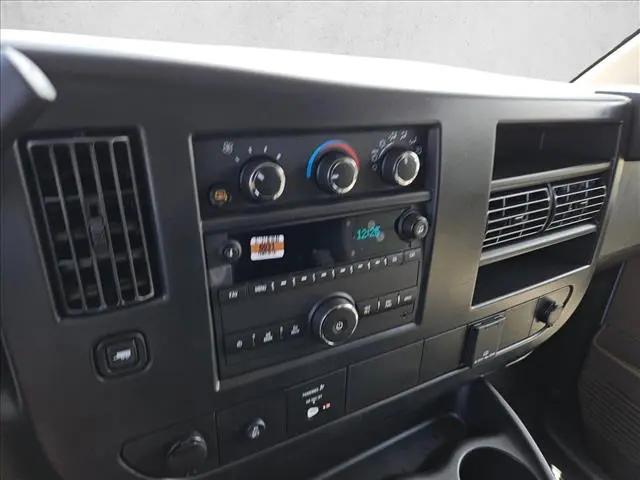 2026 Chevrolet Express Cargo Van 2500 Regular Wheelbase, WT, RWD