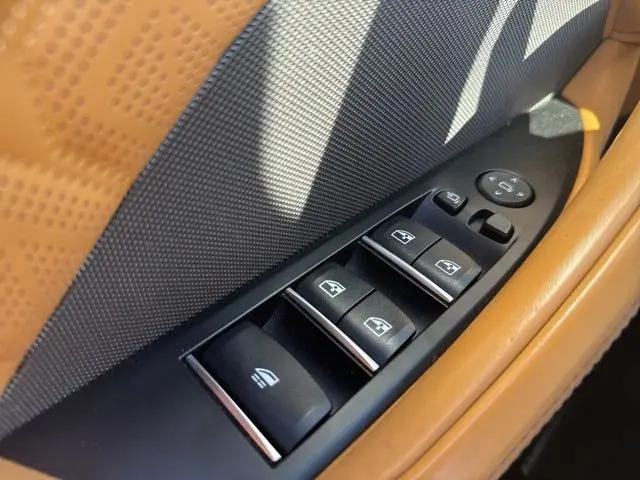 2020 BMW M8 Standard