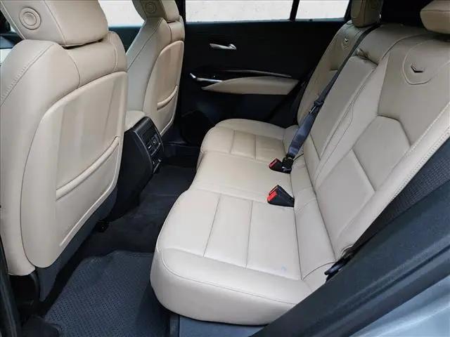 2025 Cadillac XT4 FWD Premium Luxury