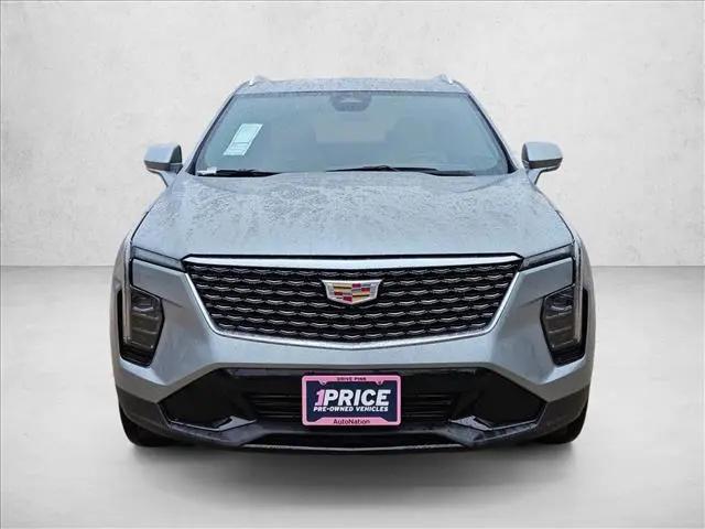 2025 Cadillac XT4 FWD Premium Luxury