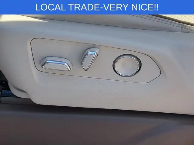 2023 GMC Yukon 4WD Denali