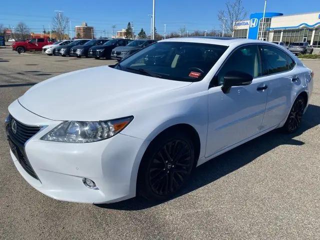 2015 Lexus ES 350 Crafted Line