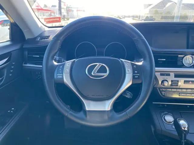2015 Lexus ES 350 Crafted Line