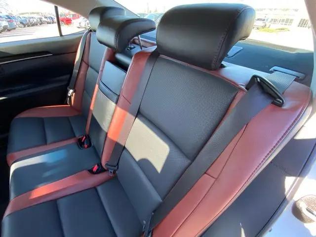 2015 Lexus ES 350 Crafted Line
