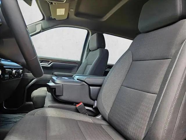 2026 Chevrolet Silverado 1500 2WD Crew Cab Short Bed LT