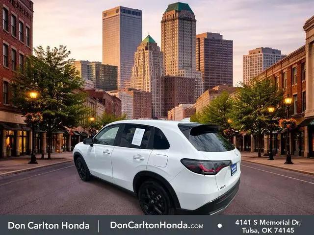 2025 Honda HR-V 2WD Sport