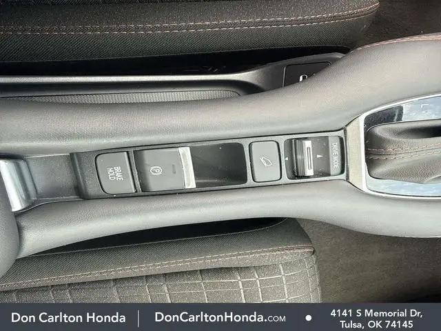 2025 Honda HR-V 2WD Sport
