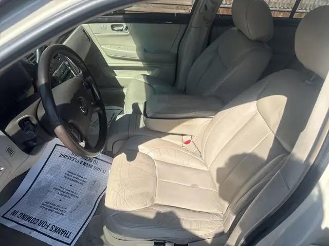 2011 Cadillac DTS Standard