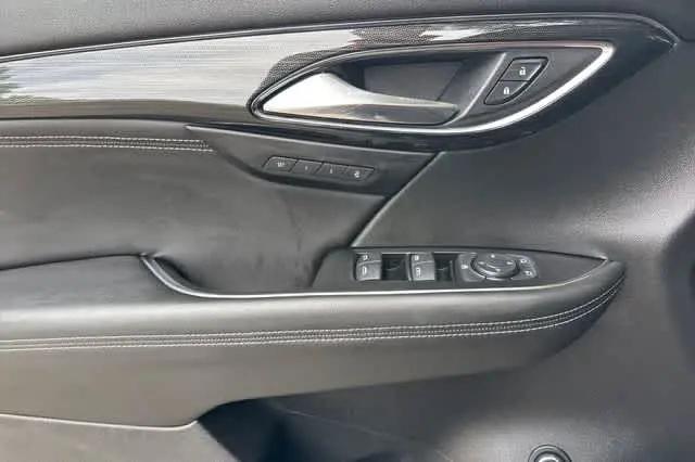 2023 Buick Envision Essence FWD