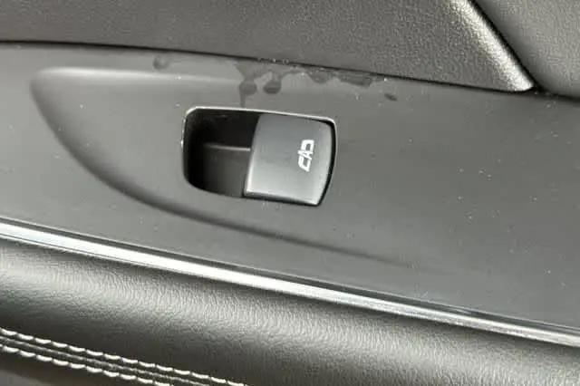 2023 Buick Envision Essence FWD