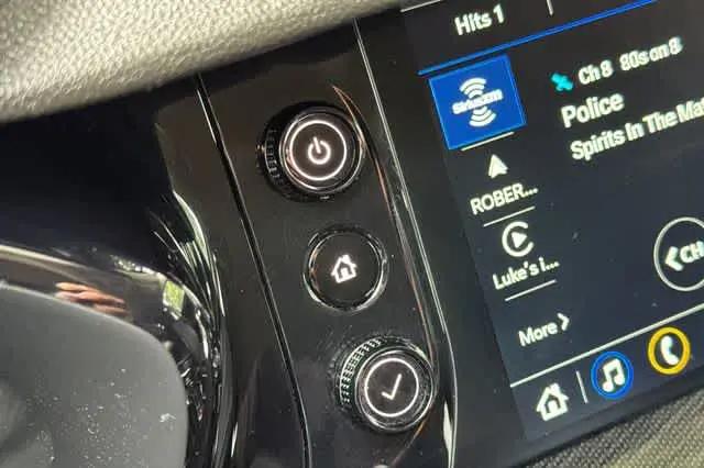 2023 Buick Envision Essence FWD