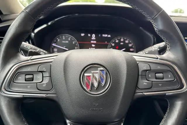 2023 Buick Envision Essence FWD