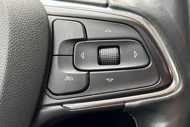 2023 Buick Envision Essence FWD