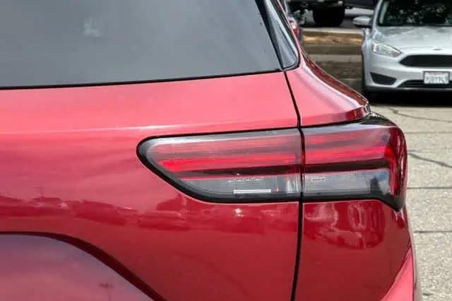 2023 Buick Envision Essence FWD