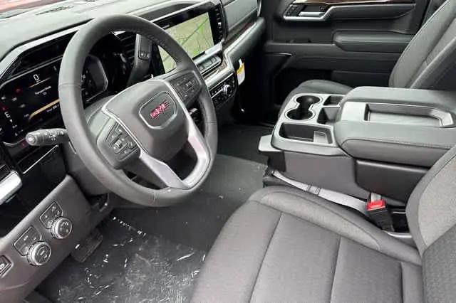 2026 GMC Sierra 1500 Crew Cab, Short Bed, SLE, 4WD