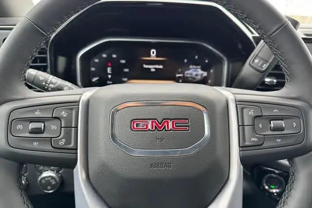 2026 GMC Sierra 1500 Crew Cab, Short Bed, SLE, 4WD