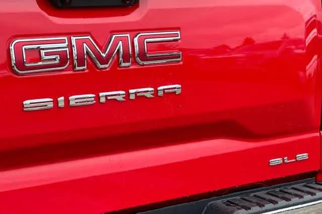 2026 GMC Sierra 1500 Crew Cab, Short Bed, SLE, 4WD