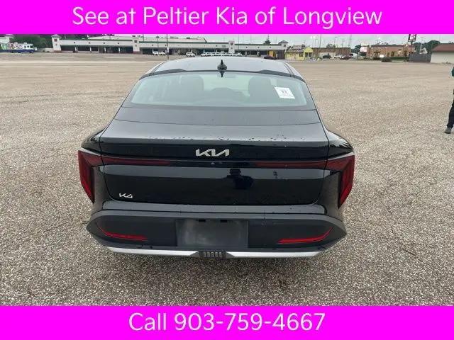 2025 Kia K4 LXS