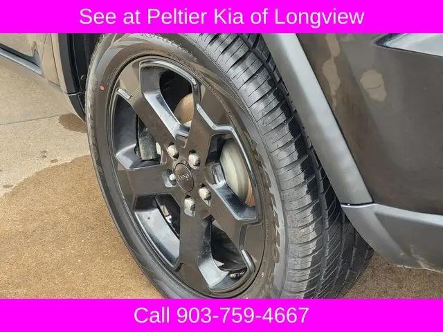 2019 Jeep Grand Cherokee Upland 4x2