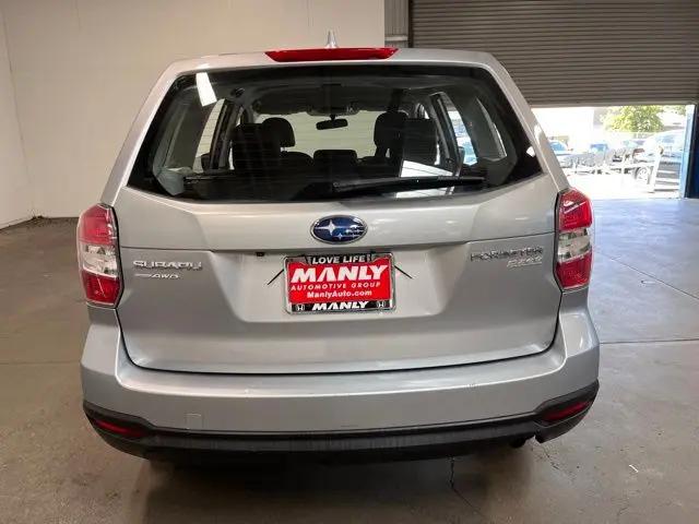 2016 Subaru Forester 2.5i