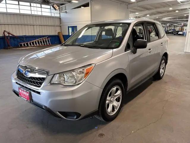 2016 Subaru Forester 2.5i