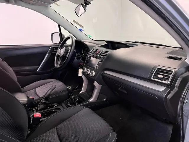 2016 Subaru Forester 2.5i