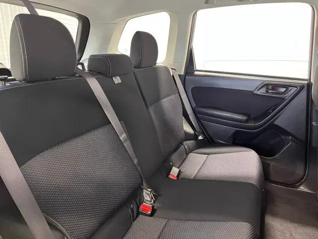 2016 Subaru Forester 2.5i