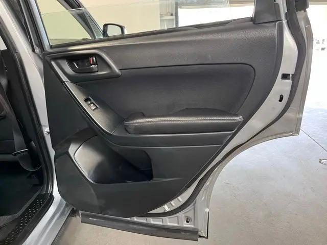 2016 Subaru Forester 2.5i