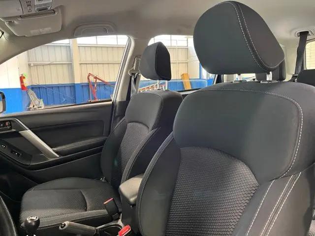 2016 Subaru Forester 2.5i