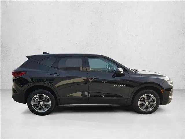 2025 Chevrolet Blazer AWD 2LT