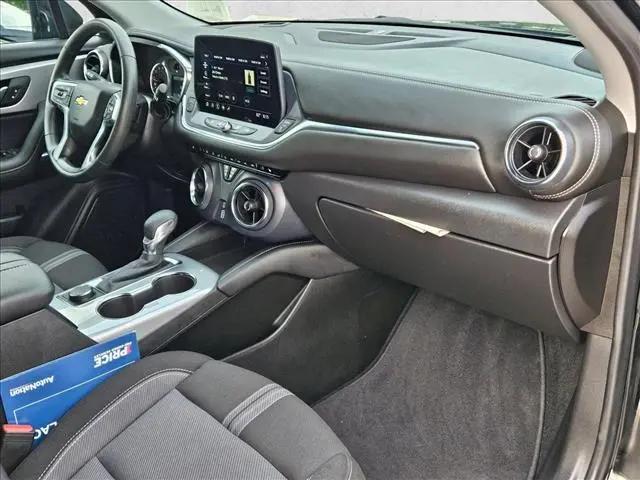 2025 Chevrolet Blazer AWD 2LT
