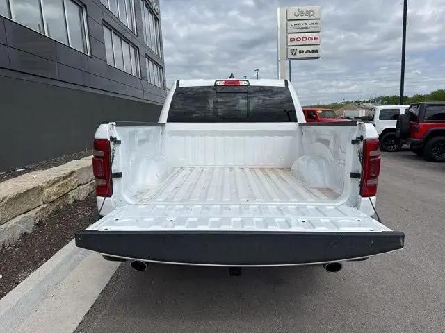 2022 Ram 1500 Laramie Crew Cab 4x4 5'7" Box