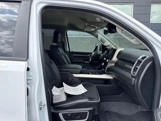 2022 Ram 1500 Laramie Crew Cab 4x4 5'7" Box