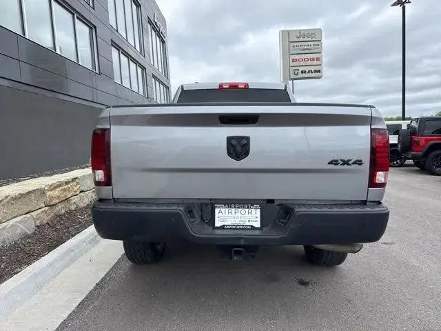 2022 Ram 1500 Classic Warlock Quad Cab 4x4 6'4" Box