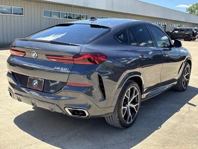 2020 BMW X6 M50i