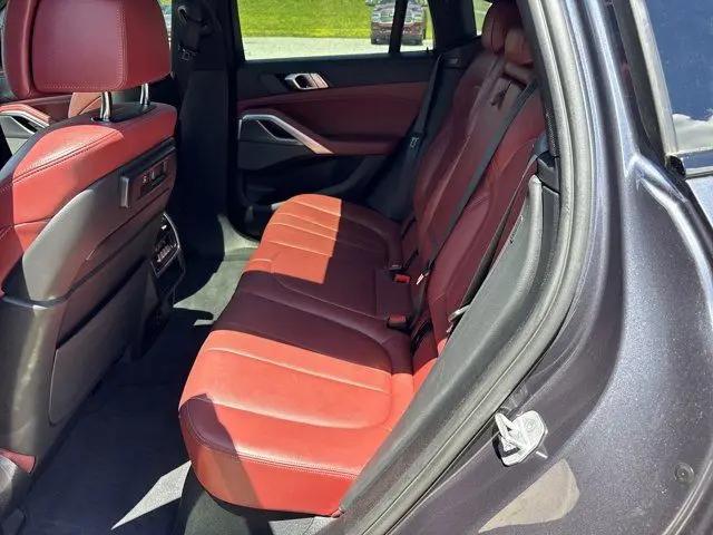 2020 BMW X6 M50i