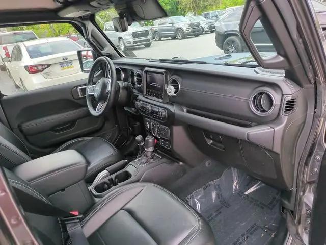2022 Jeep Wrangler Unlimited Sahara 4x4