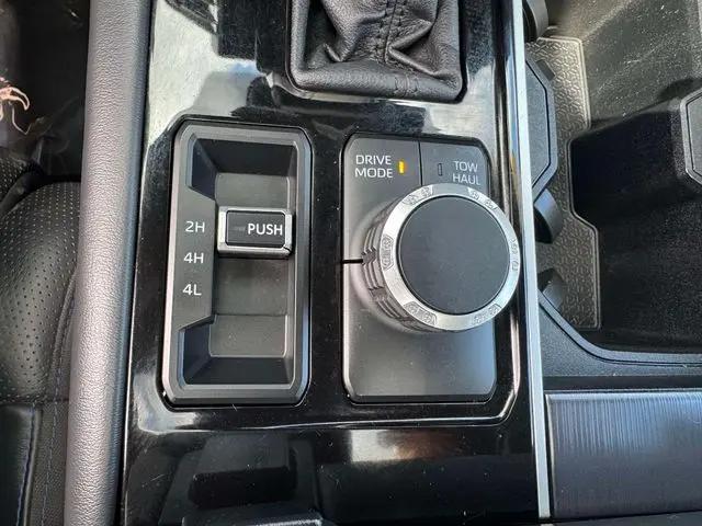 2023 Toyota Tundra Platinum