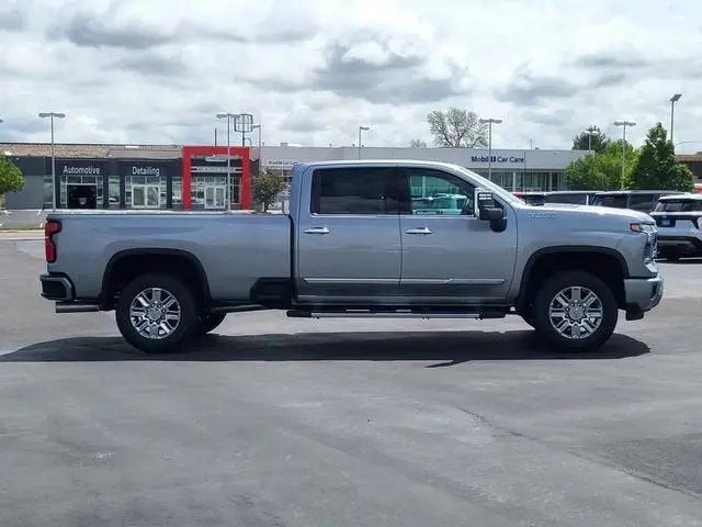 2026 Chevrolet Silverado 2500HD Crew Cab, Long Bed, High Country, 4WD