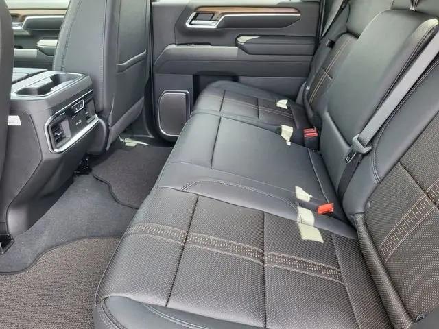 2026 Chevrolet Silverado 2500HD Crew Cab, Long Bed, High Country, 4WD