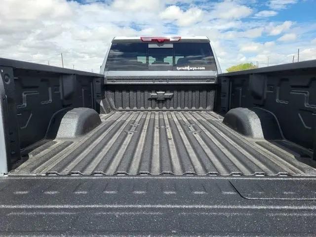 2026 Chevrolet Silverado 2500HD Crew Cab, Long Bed, High Country, 4WD