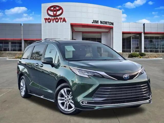 2025 Toyota Sienna Limited for sale in Tulsa, OK