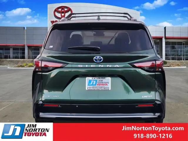2025 Toyota Sienna Limited