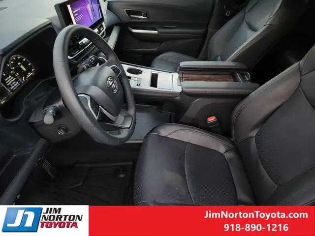 2025 Toyota Sienna Limited